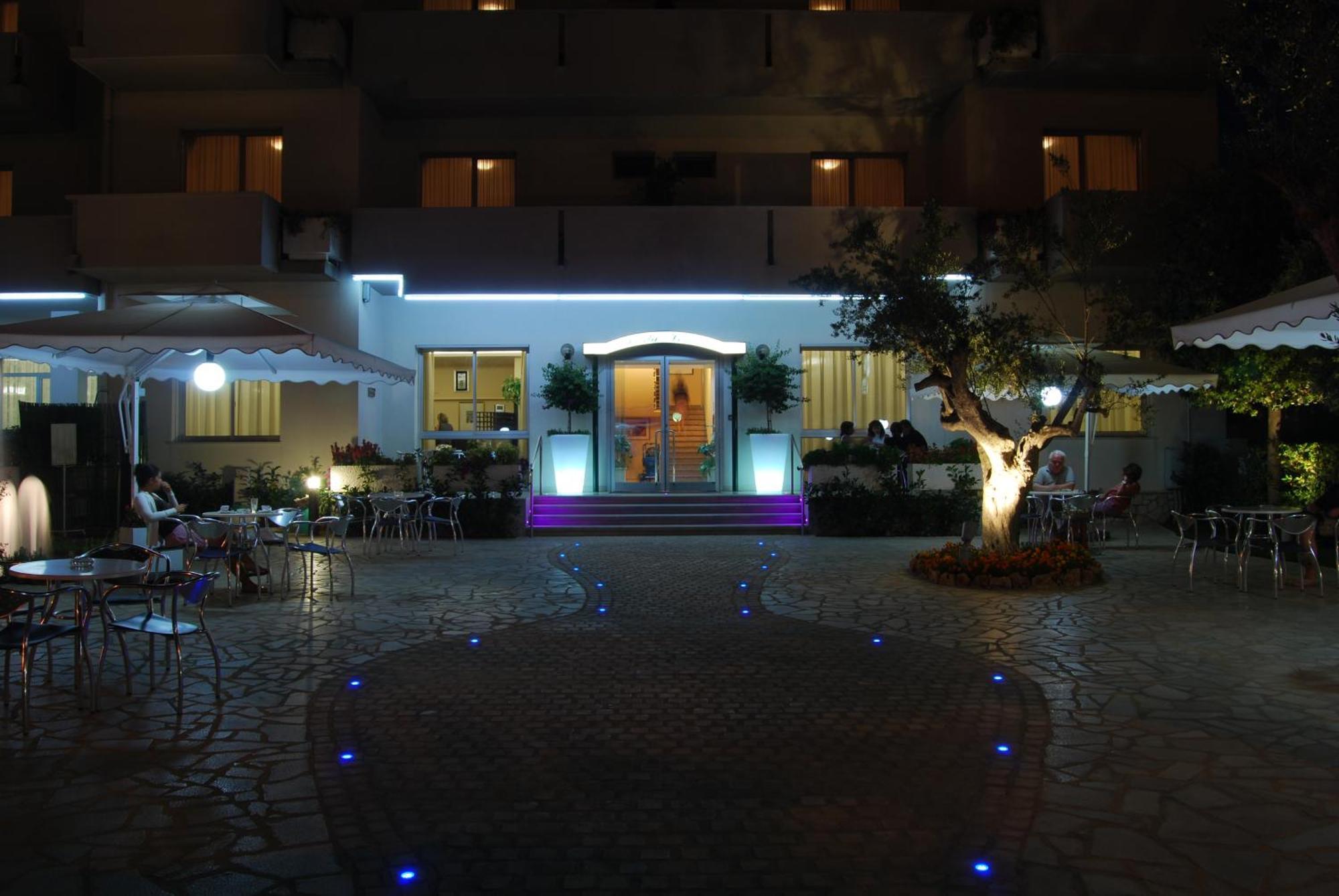 Hotel Costa Verde Tortoreto Zewnętrze zdjęcie