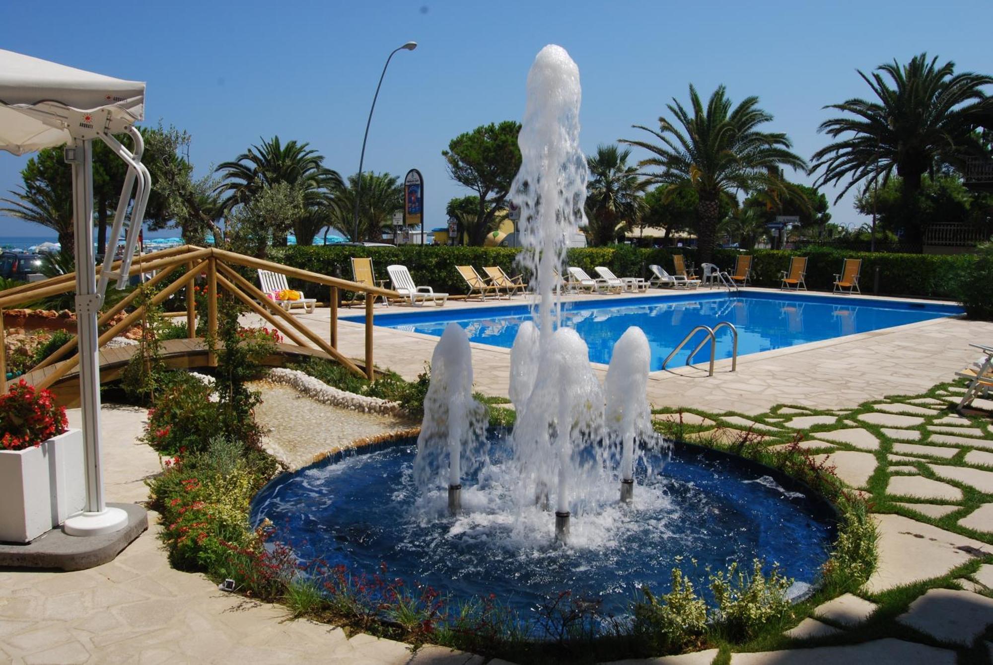 Hotel Costa Verde Tortoreto Zewnętrze zdjęcie
