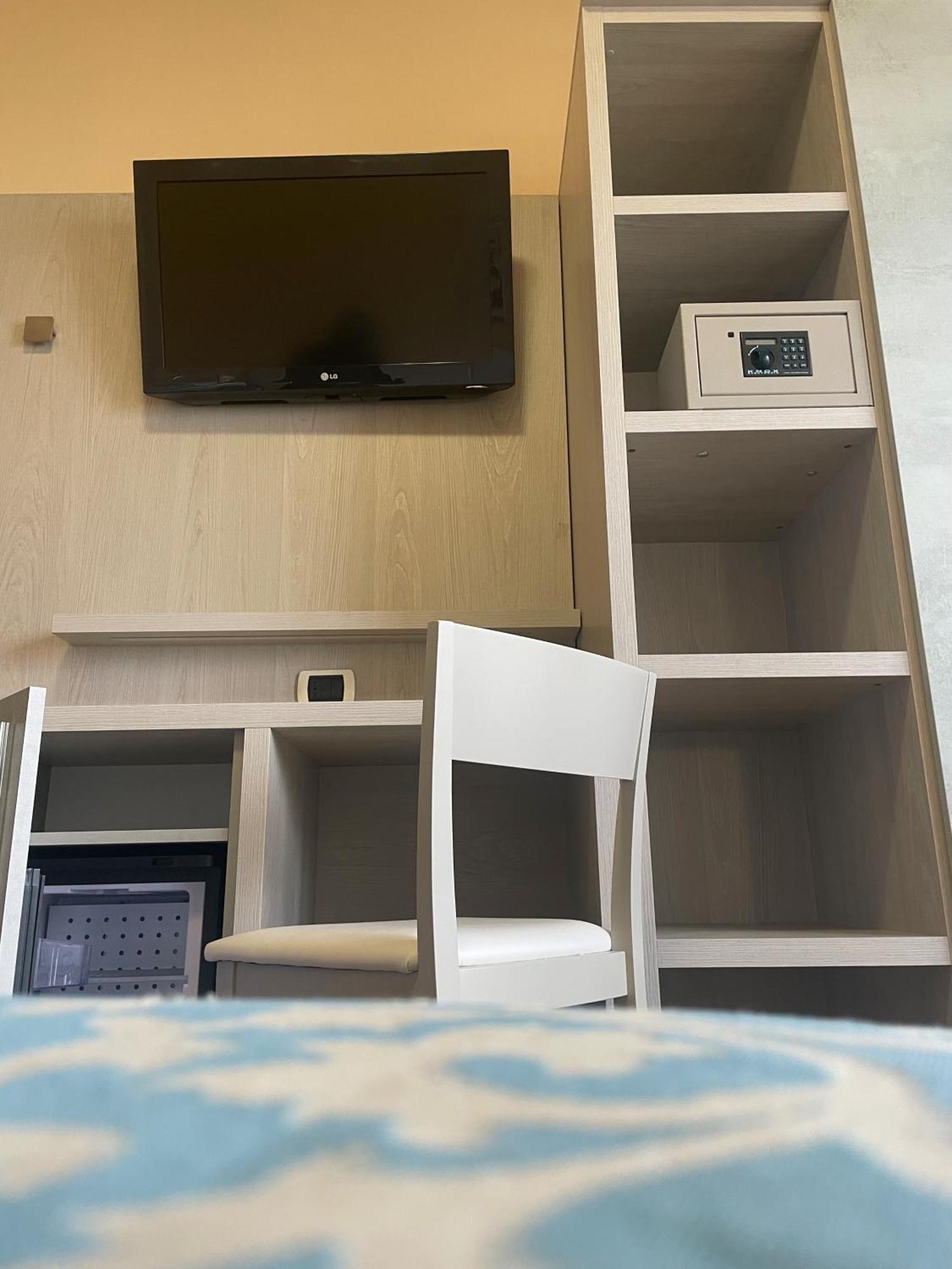 Hotel Costa Verde Tortoreto Zewnętrze zdjęcie